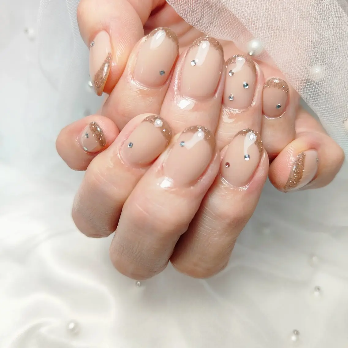 ネイル フレンチネイル ストーンネイル yuru calon nailのネイルデザイン