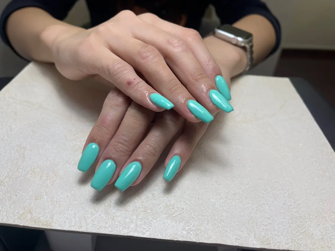 ネイル チークネイル フレンチネイル ジェルネイル ラメ(グリッター) ラメグラデーション MEO NAIL 中野 研修ネイリストのネイルデザイン