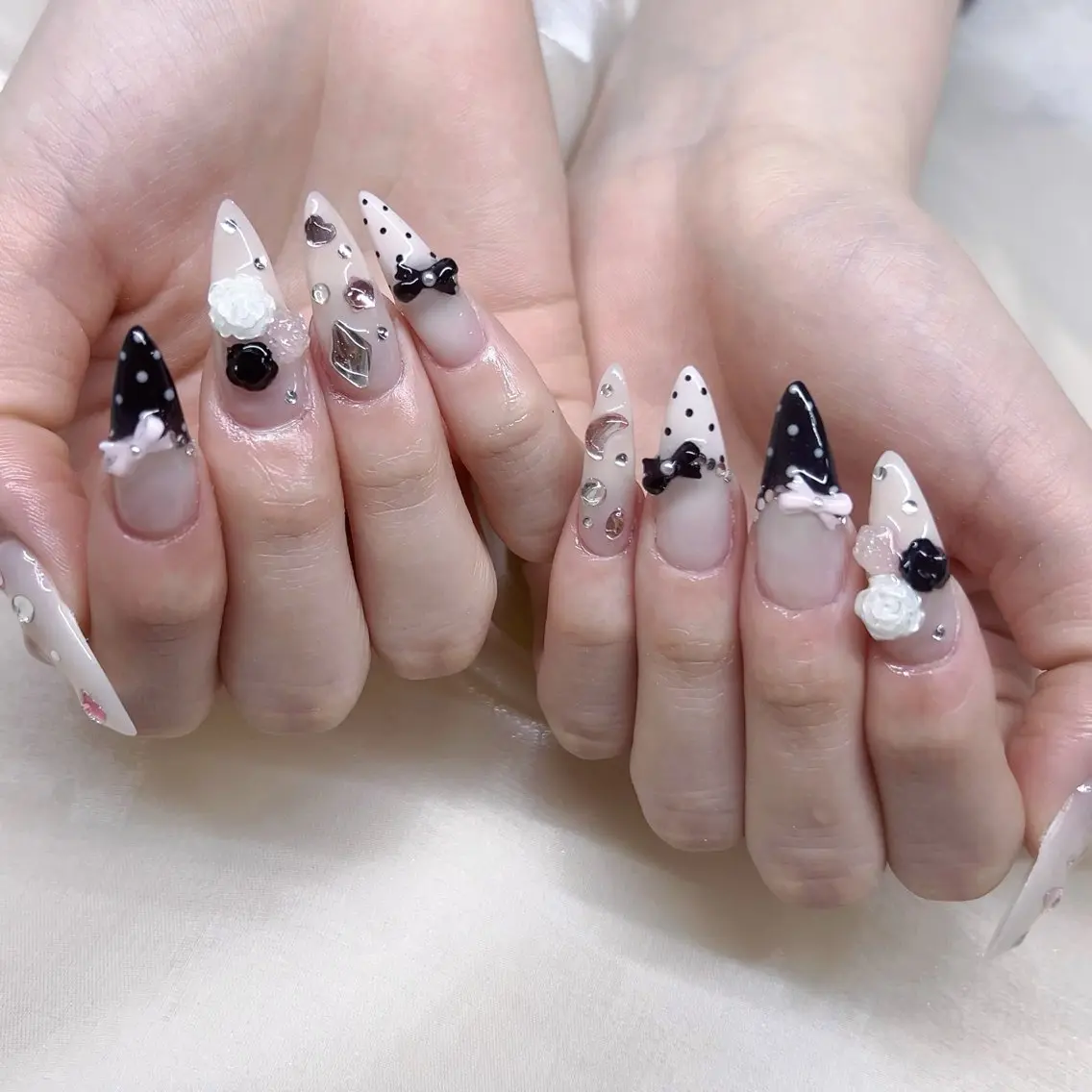 ネイル ハンドネイル NAILサロン 木にいるのネイルデザイン