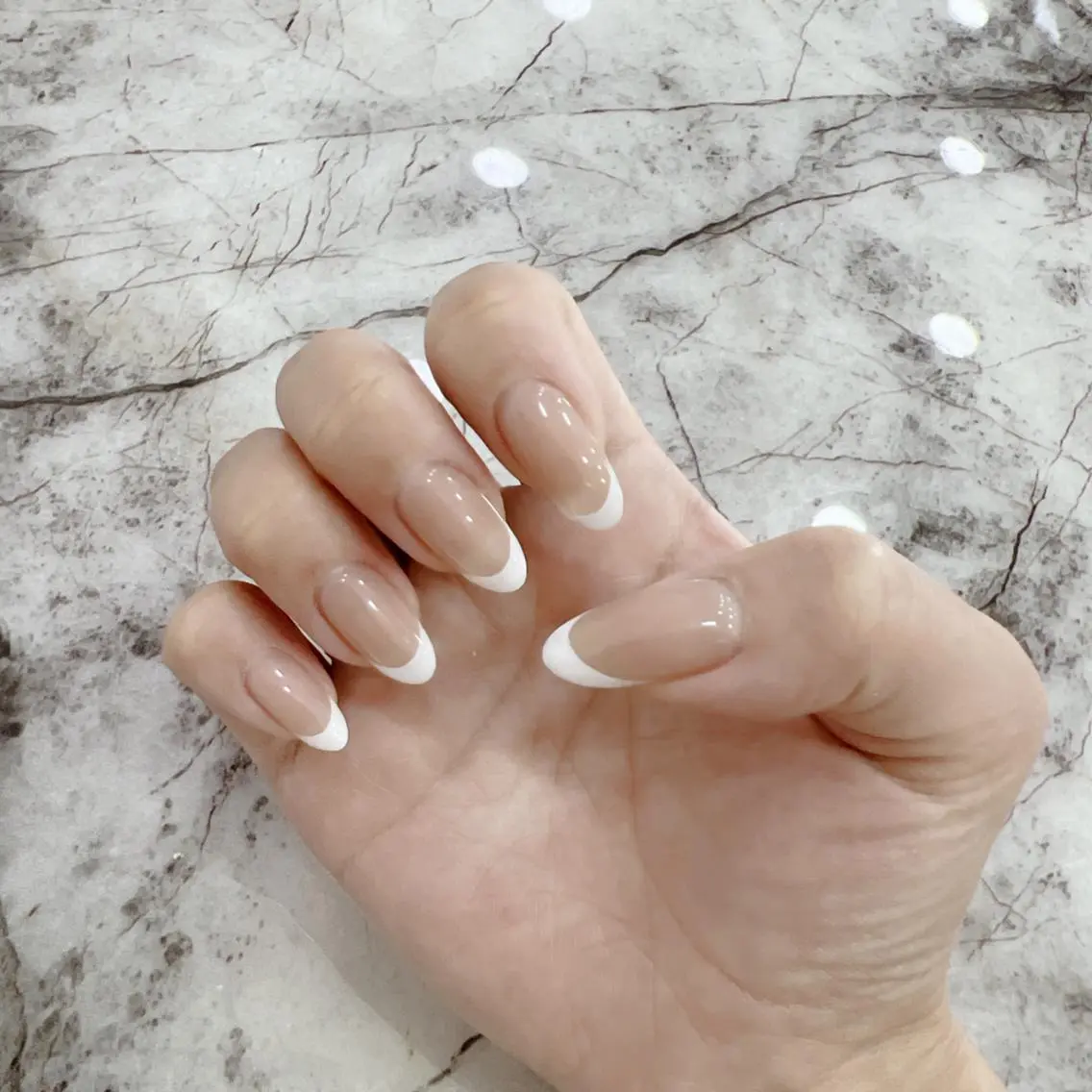 ネイル フレンチネイル 関目nail ★HeaRichのネイルデザイン