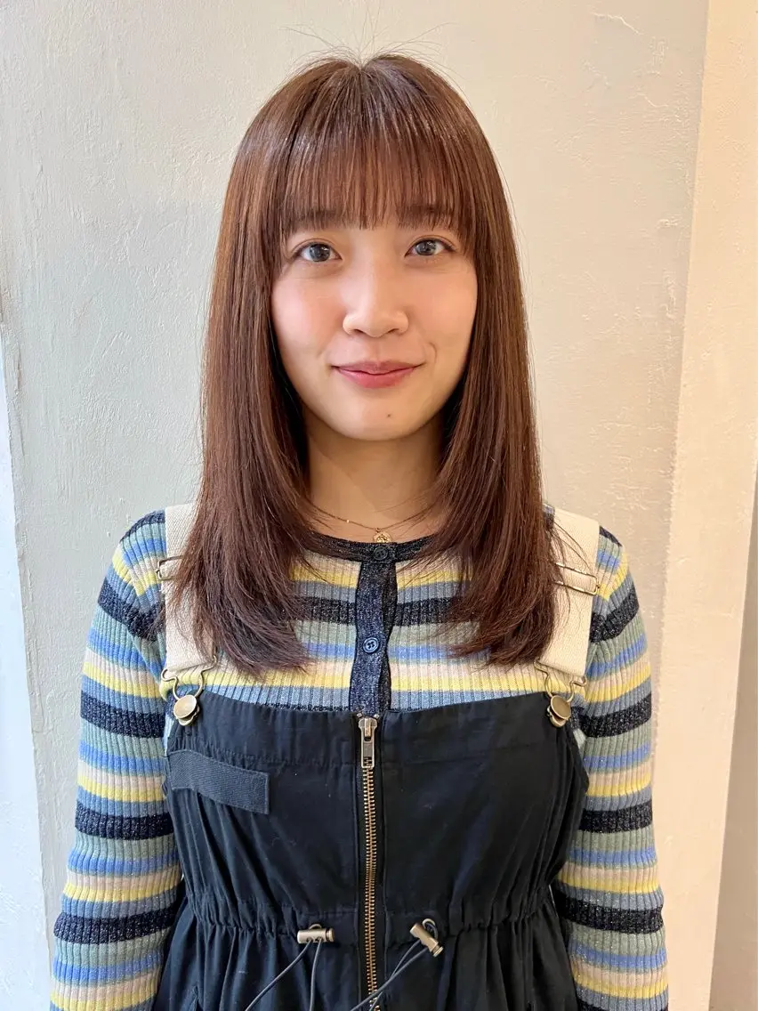 セミロング カラー ベージュカラー ブリーチ 透明感カラー ブリーチなしカラー 顔まわりレイヤー ショート& パーマ　坂本のヘアスタイル