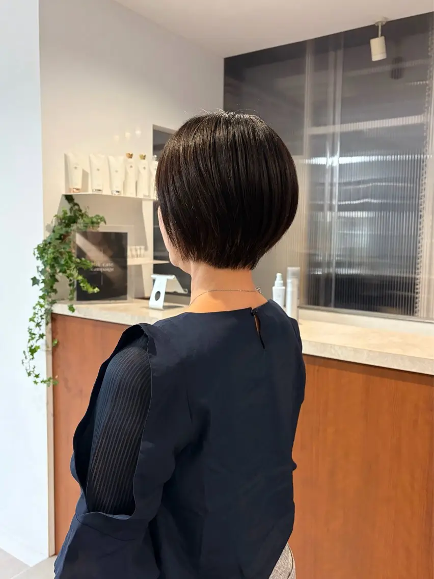 ショート ショートヘア 透明感カラー🌼 沙奈のヘアスタイル