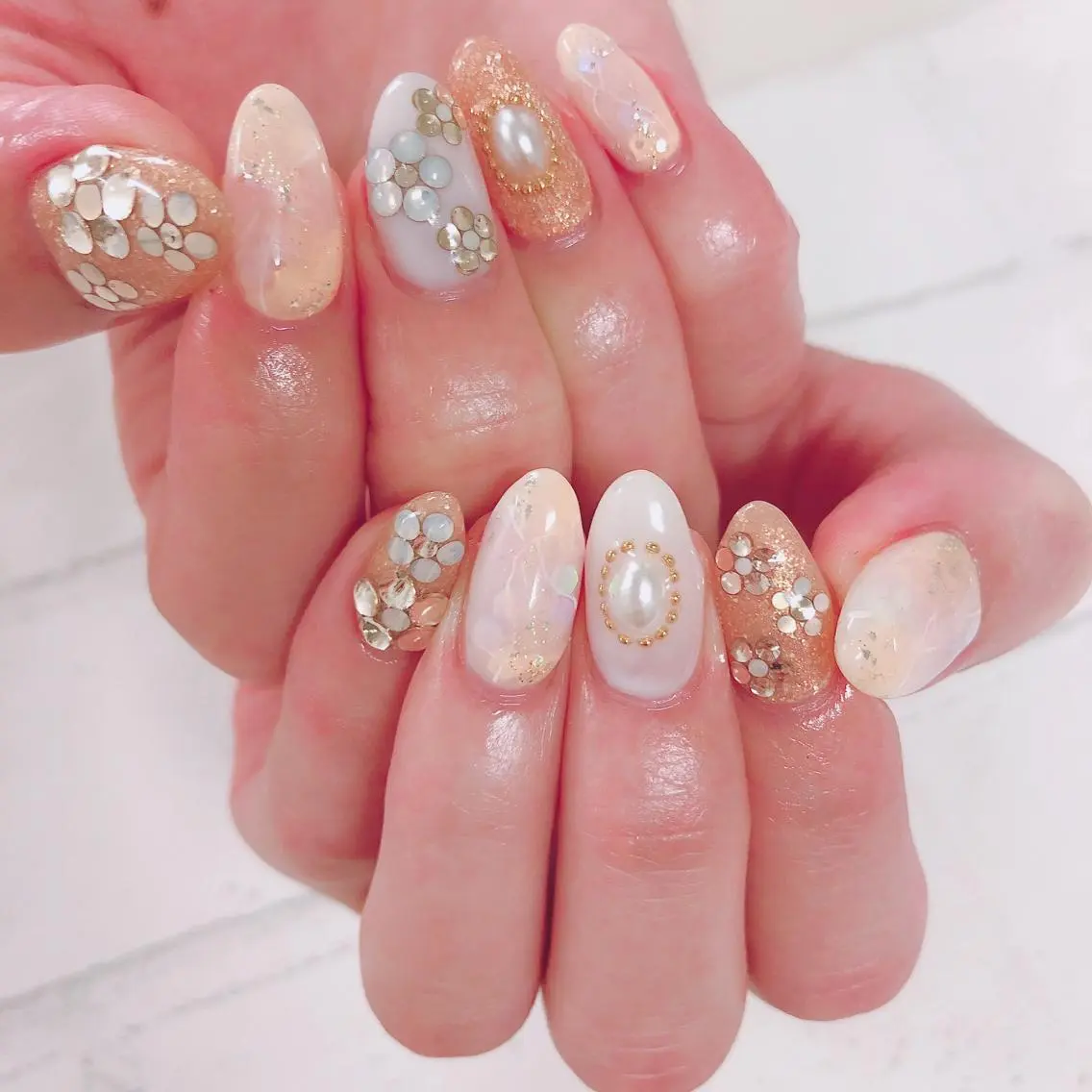 ネイル アートネイル フラワーネイル 大理石ネイル(マーブル) オレンジ ストーンネイル ono megumiのネイルデザイン