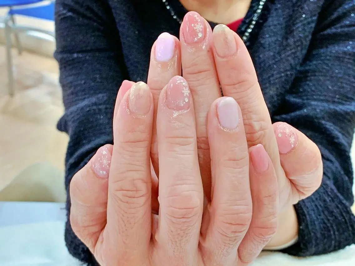 ネイル 持ち込み 高橋 春菜のヘアスタイル