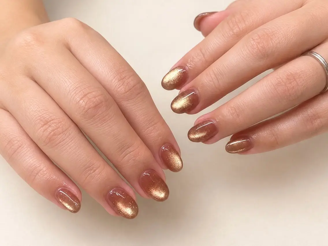 ネイル ブラウン マグネットネイル オフィスネイル nail salon marcheのネイルデザイン