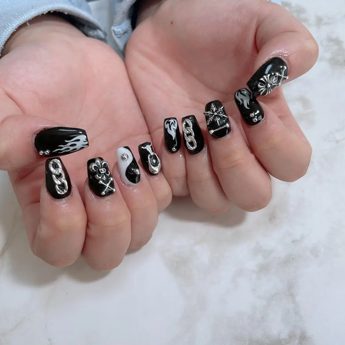 ネイル ハンドネイル Kayo 💅のネイルデザイン