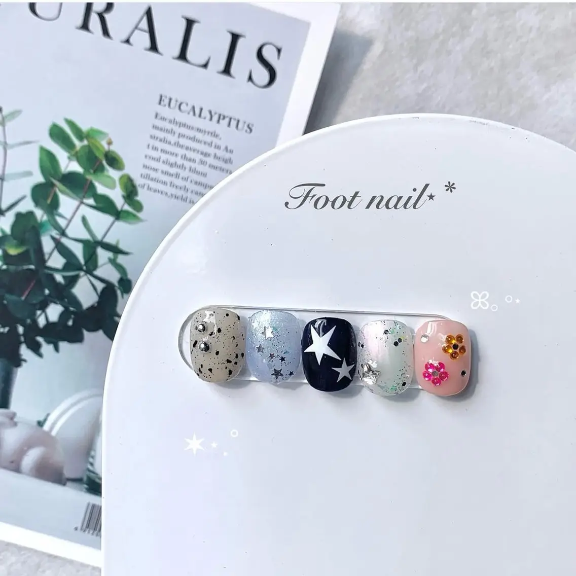 ネイル フットネイル M2beauty Renaのネイルデザイン
