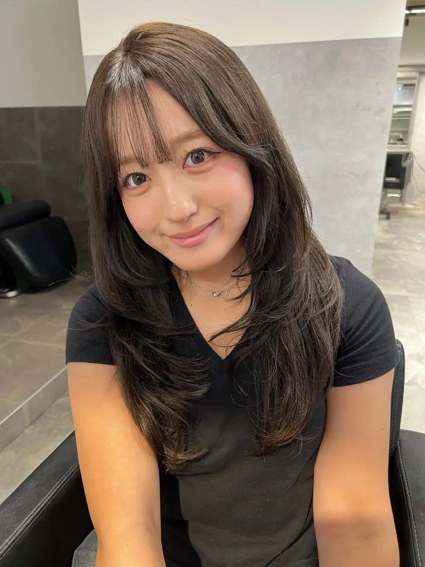 ロング カラー ブリーチ ブリーチなしカラー 顔周りカット レイヤーカット ヘアカラー トリートメント 透明感/レイヤー 🇰🇷tomonaのヘアスタイル