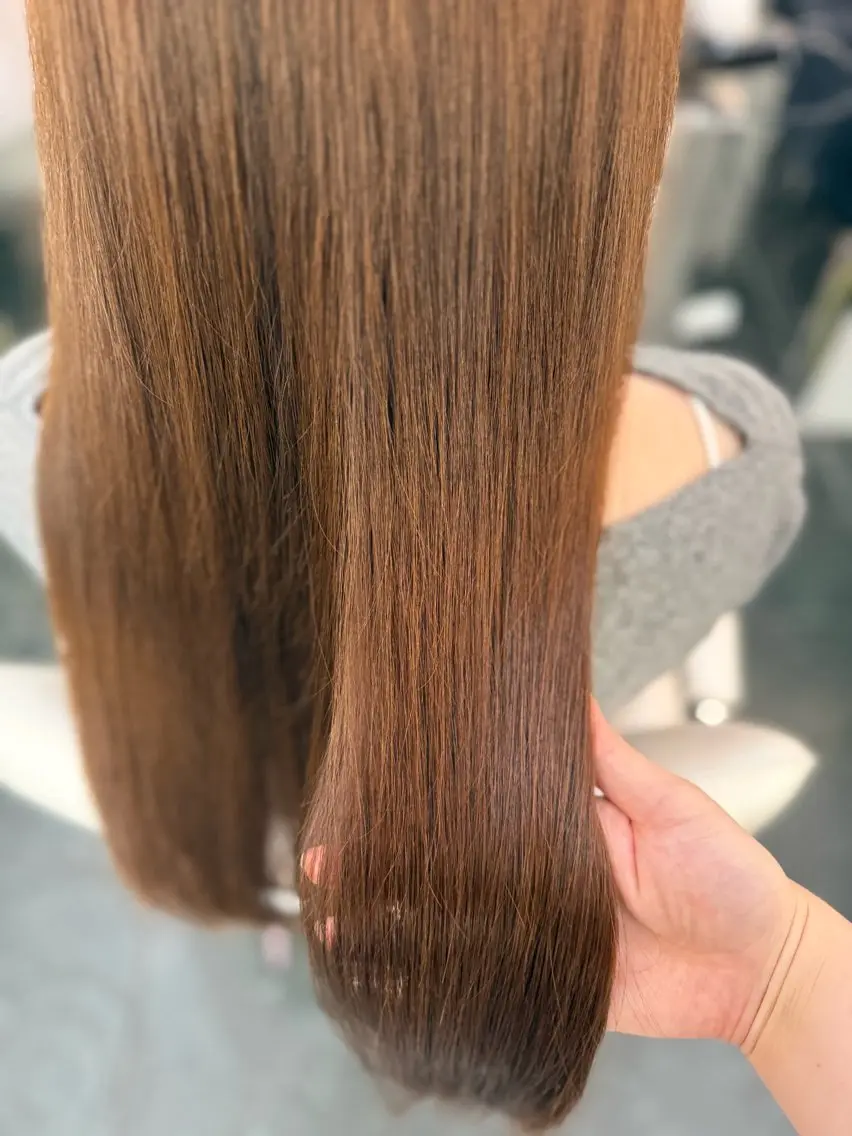 カラー ヘアカラー トリートメント 透明感カラー💎 岩崎美優のヘアスタイル