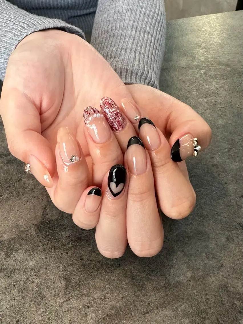 ネイル フレンチネイル マグネットネイル 大理石ネイル(マーブル) ミラーネイル ニュアンスネイル nail salon amanoのネイルデザイン