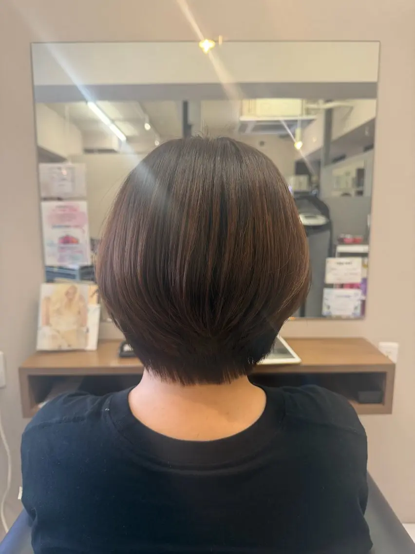 ショート カット 縮毛矯正 骨格／顔型／診断／ 伏見／飯味 華菜のヘアスタイル