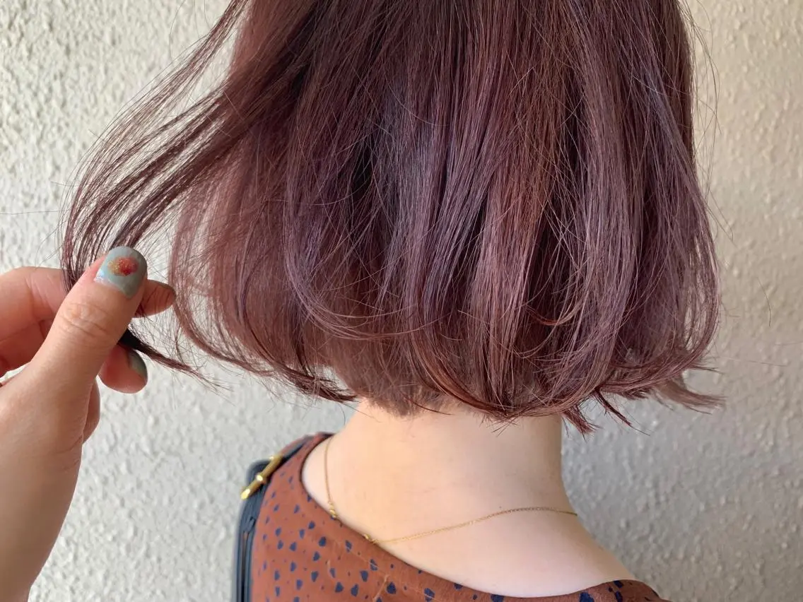 ショート カラー ブリーチ ピンクカラー サダハルカ |chouetteのヘアスタイル
