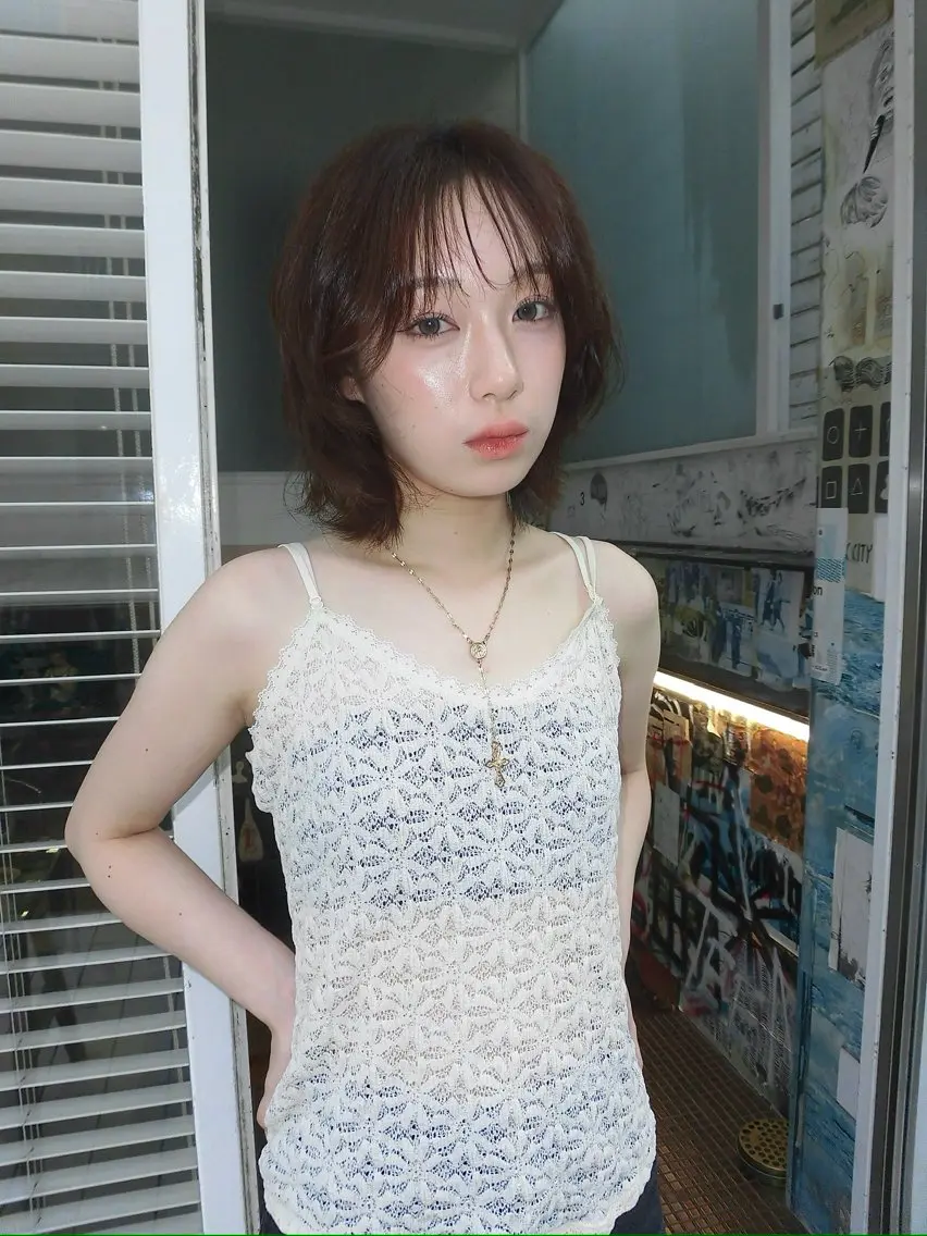ショート アッシュ ヘアカラー 工藤 姫和のヘアスタイル