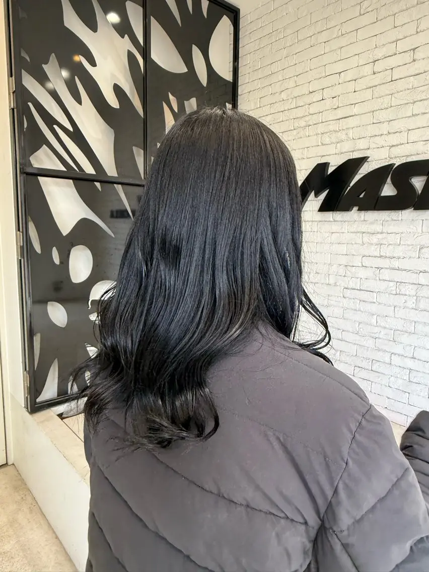セミロング カラー ヘアカラー いしはま ななかのヘアスタイル