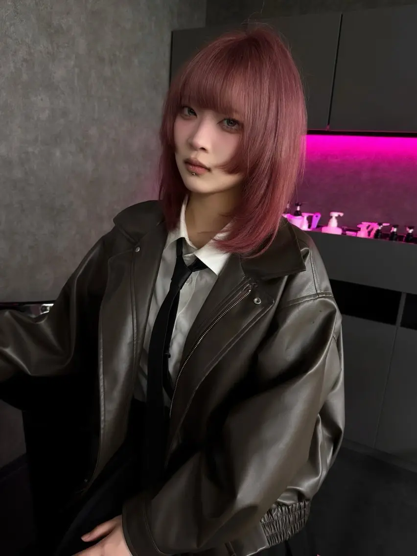セミロング カラー ブラウンカラー ピンクカラー ピンクブラウン ヘアカラー Kd /名古屋カラーモデルのヘアスタイル
