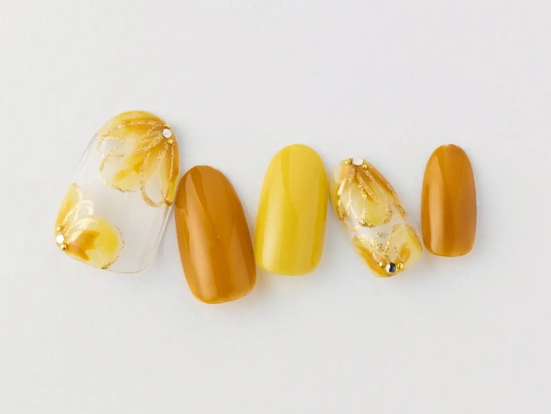 ショート TiaryNail まほのネイルデザイン
