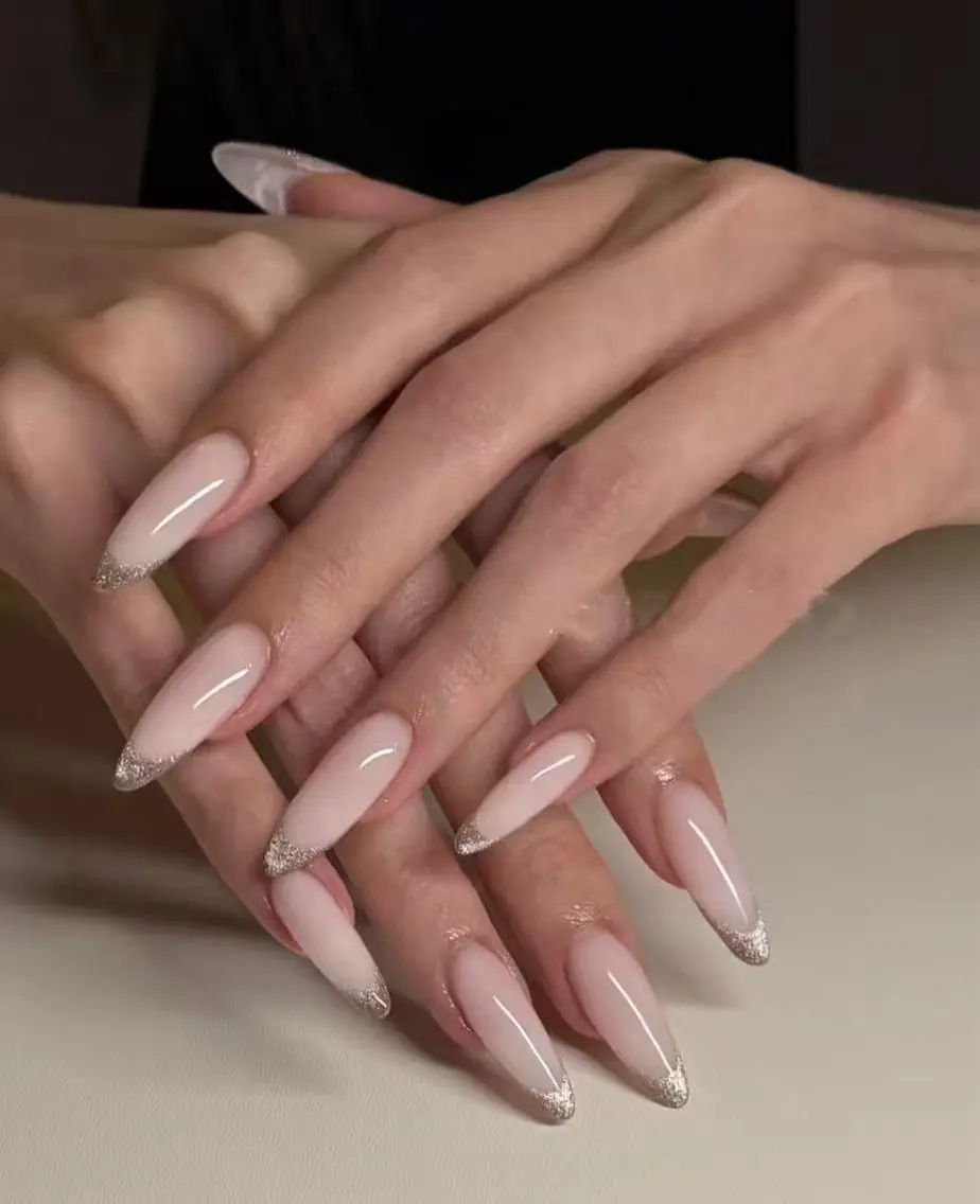 ネイル フラワーネイル フレンチネイル ジェルネイル ガラスフレンチ ハート ハンドネイル BabyYouMi nailのネイルデザイン