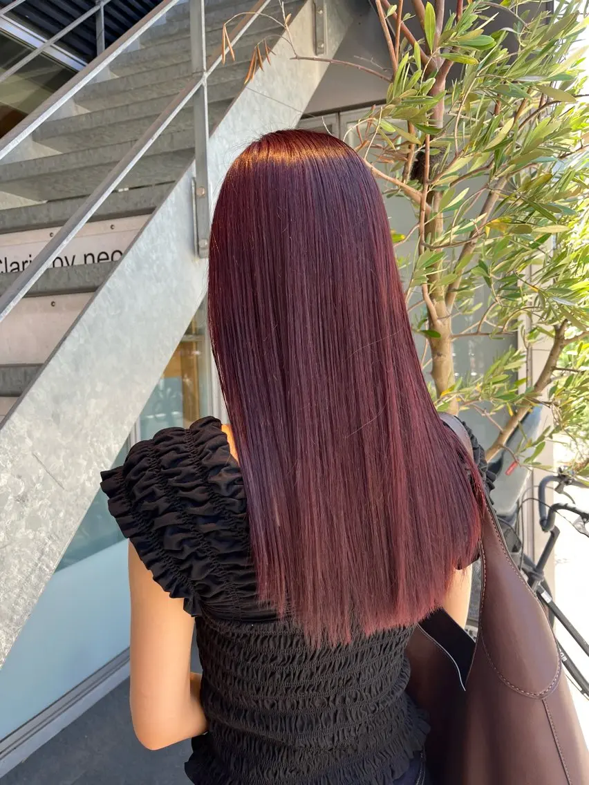 カラー イケハラ ナナミのヘアスタイル