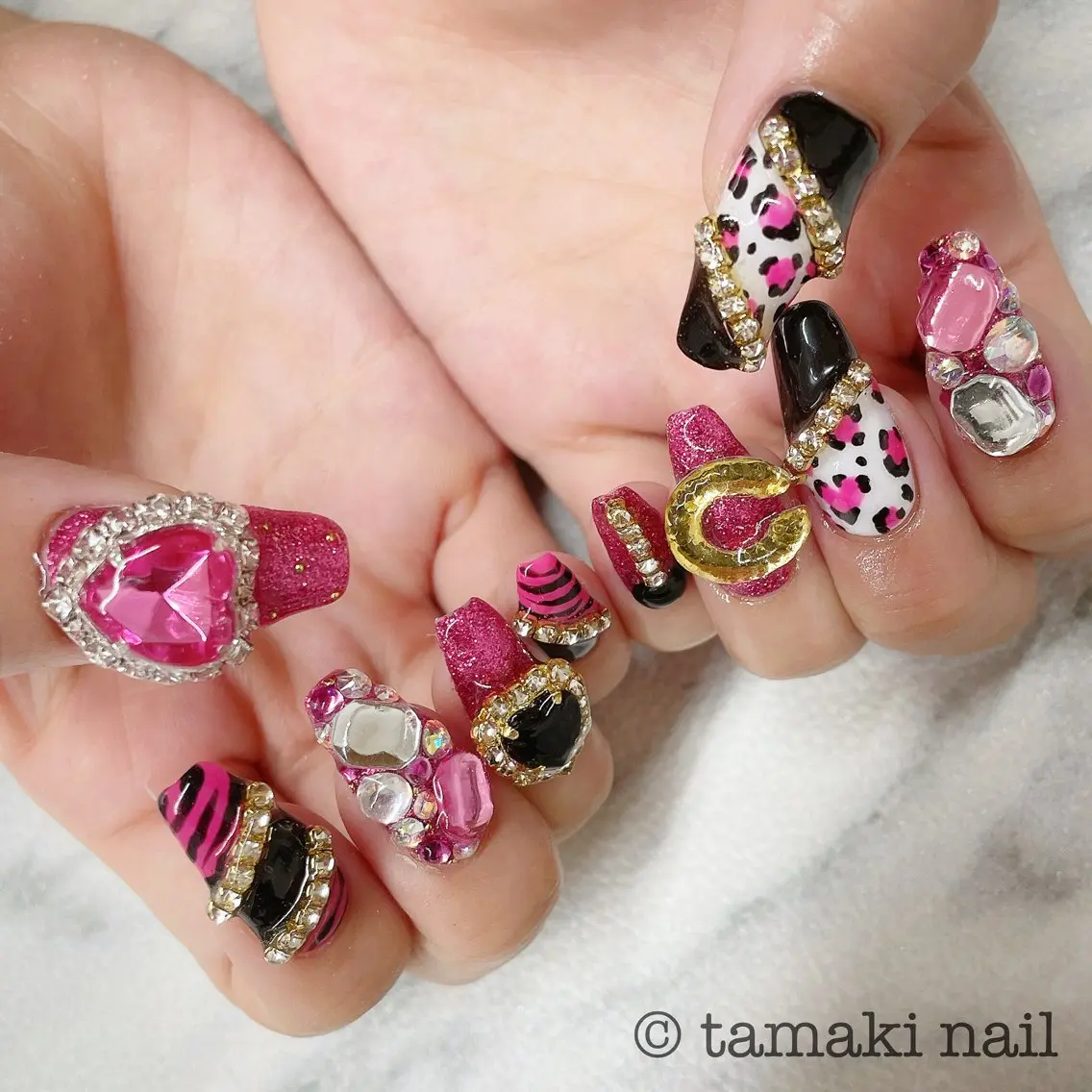 ネイル キラキラネイル MAYME TAMAKIのネイルデザイン