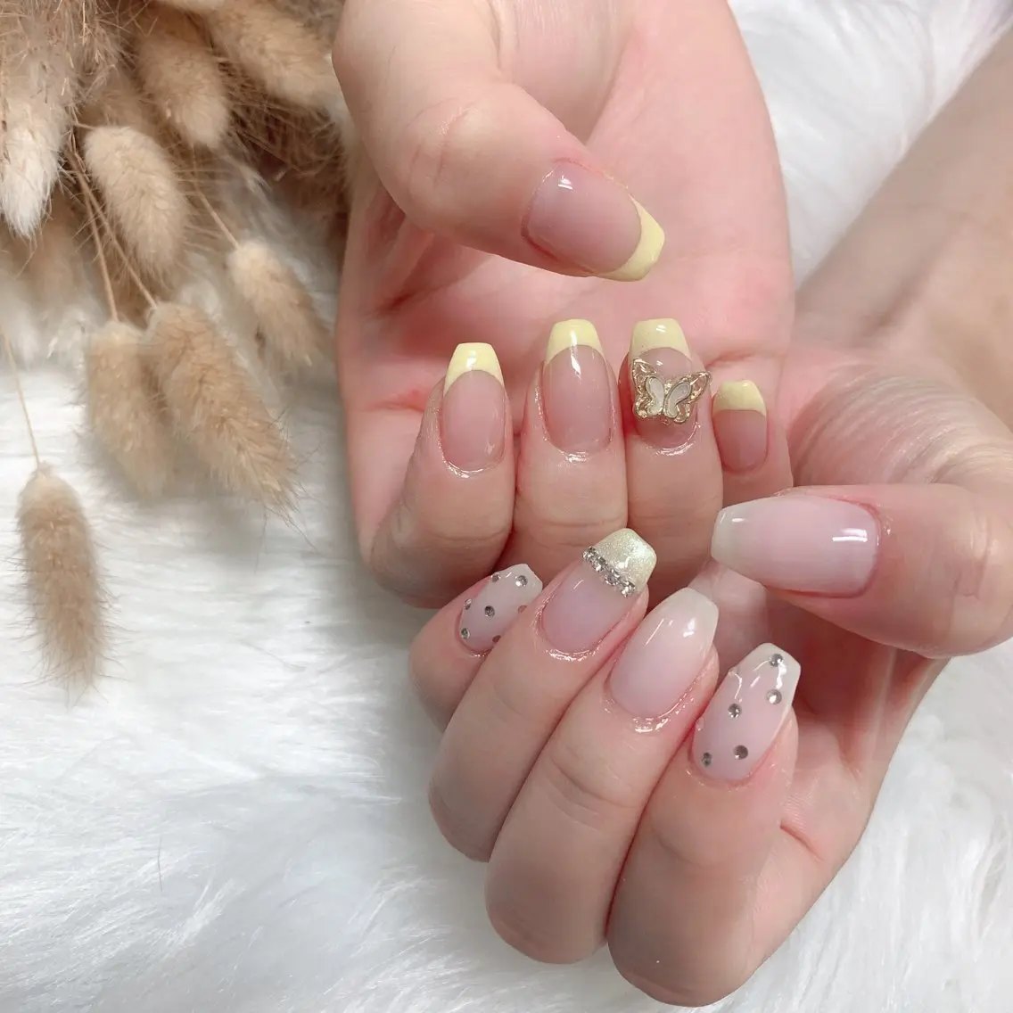 ネイル ハンドネイル 💅ネイルハウス🏡 🎀TOMO🎀のネイルデザイン