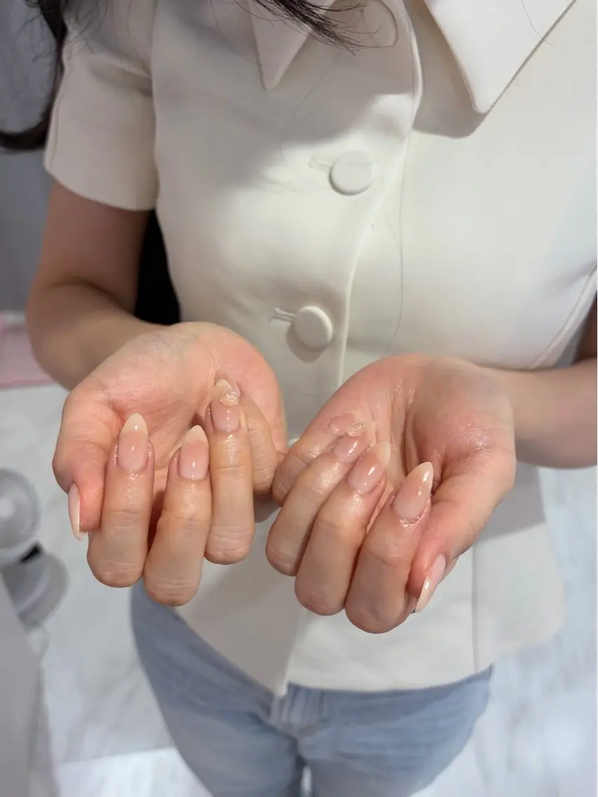 ネイル ハンドネイル akemi LANDTENJINのネイルデザイン