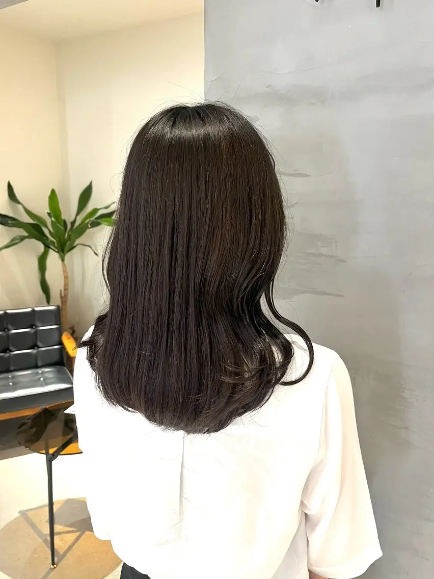 ロング カット ヘアカラー トリートメント 顔周りレイヤー 髪質改善 / AYUのヘアスタイル