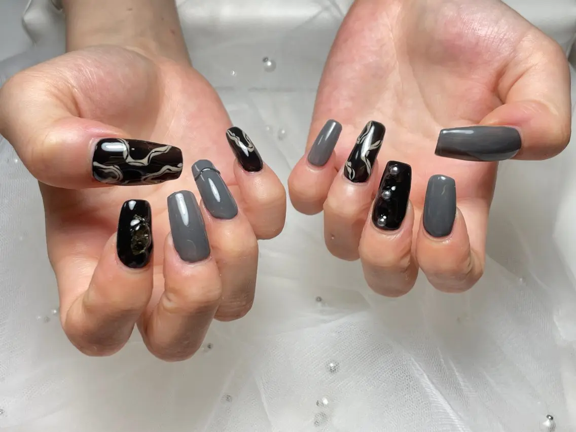 ネイル ブルー フレンチネイル マグネットネイル ニュアンスネイル オフィスネイル ハンドネイル Mnail _KKのネイルデザイン