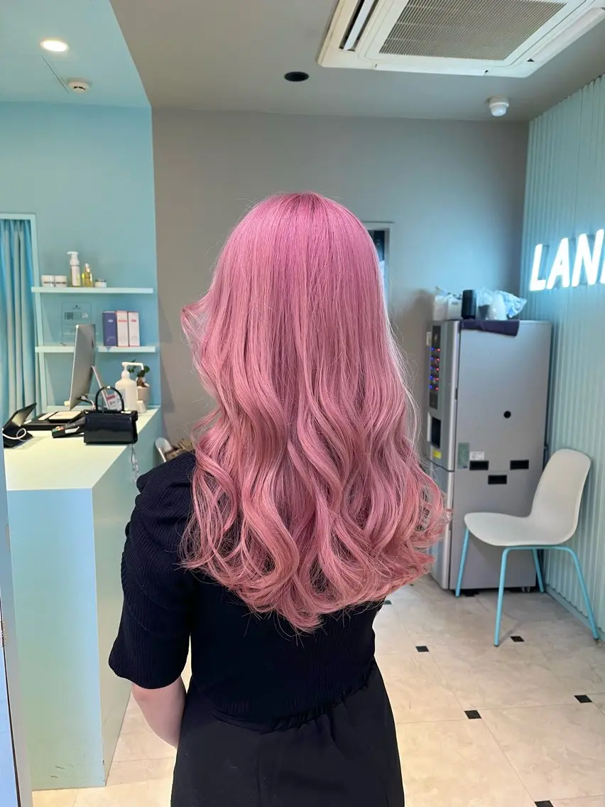 セミロング カラー ヘアカラー トリートメント ブリーチカラー 🩵MIZUKIのヘアスタイル