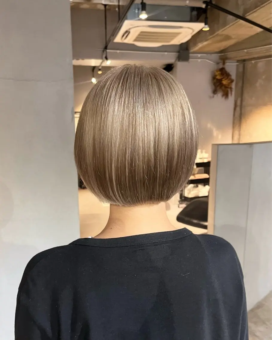 ショート カラー china/ボブ /レイヤーカットのヘアスタイル