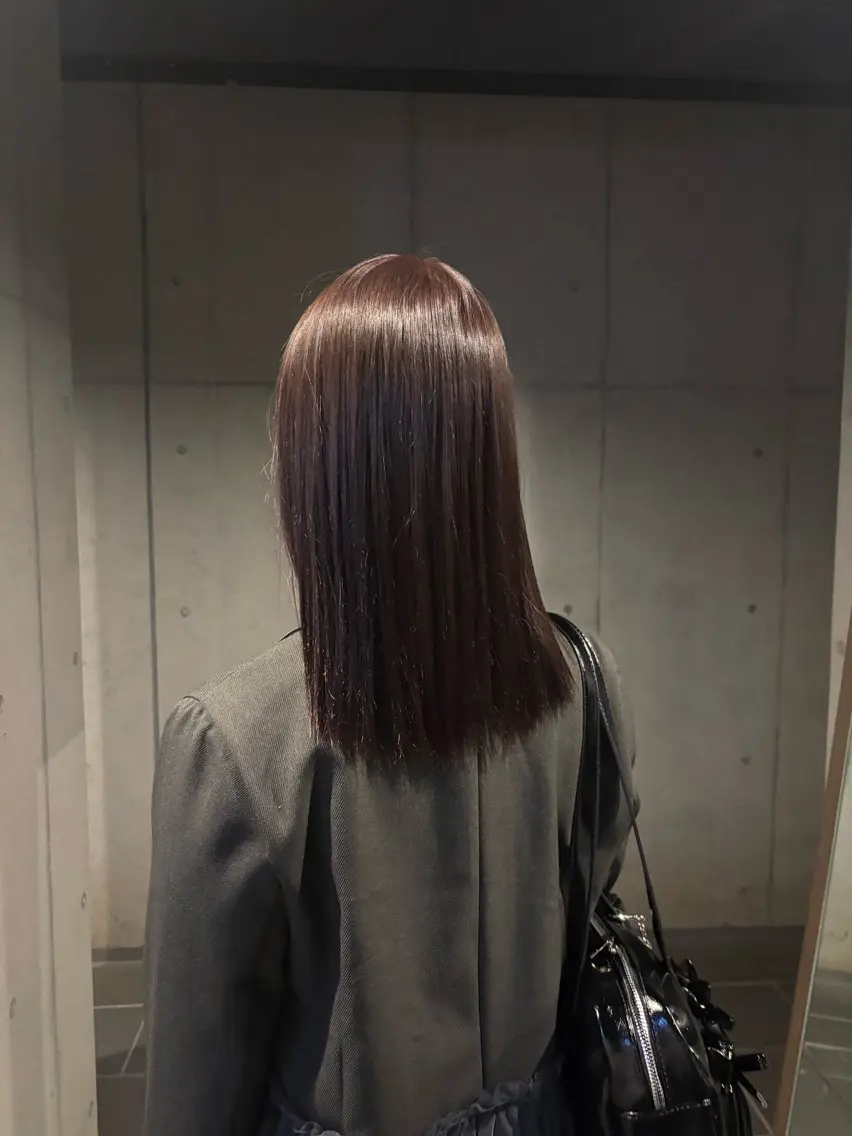 ミディアム カラー グレージュ ピンクカラー ヘアカラー トリートメント 〖❁ちひろ| LEONID❁〗のヘアスタイル