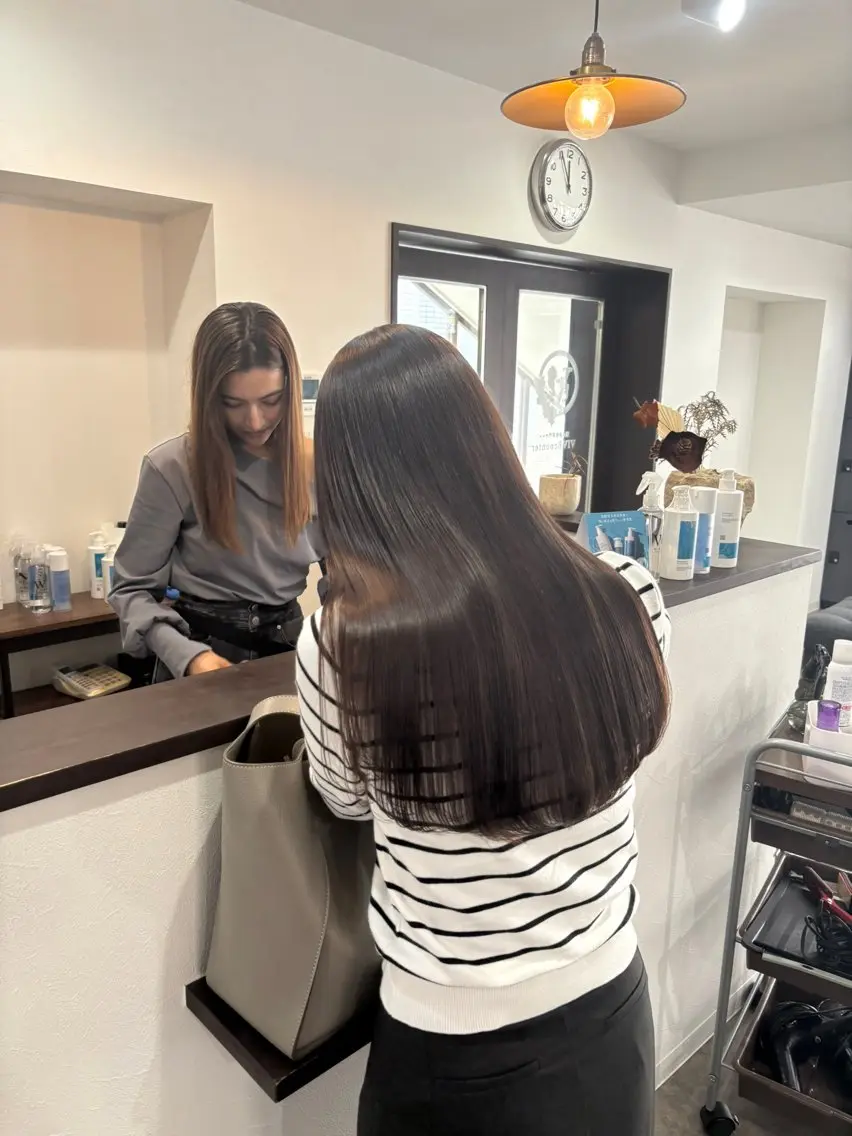 ロング カット ヘアカラー トリートメント タナカ レイヤのヘアスタイル