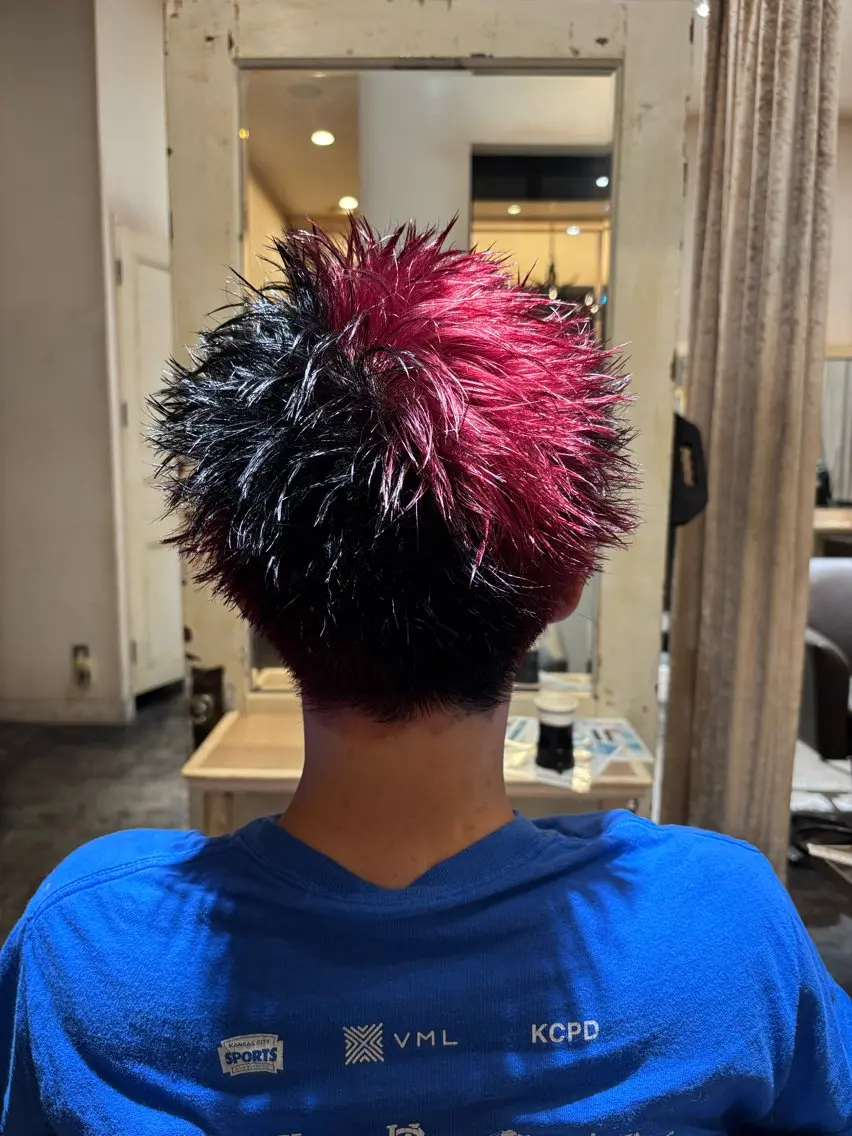 ショート ヘアカラー トリートメント 高見澤 優のヘアスタイル