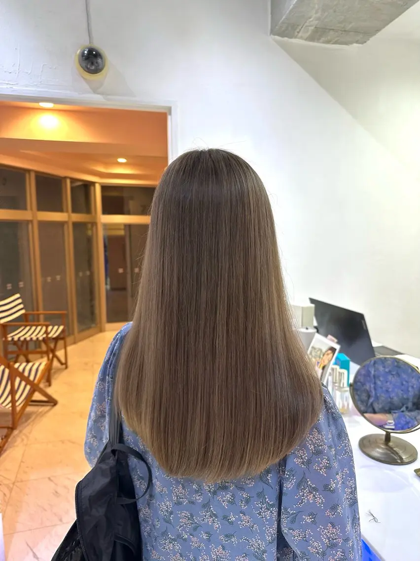 ロング カラー ヘアカラー トリートメント モテ艶🪄ベージュ カラー🧸RUKAのヘアスタイル