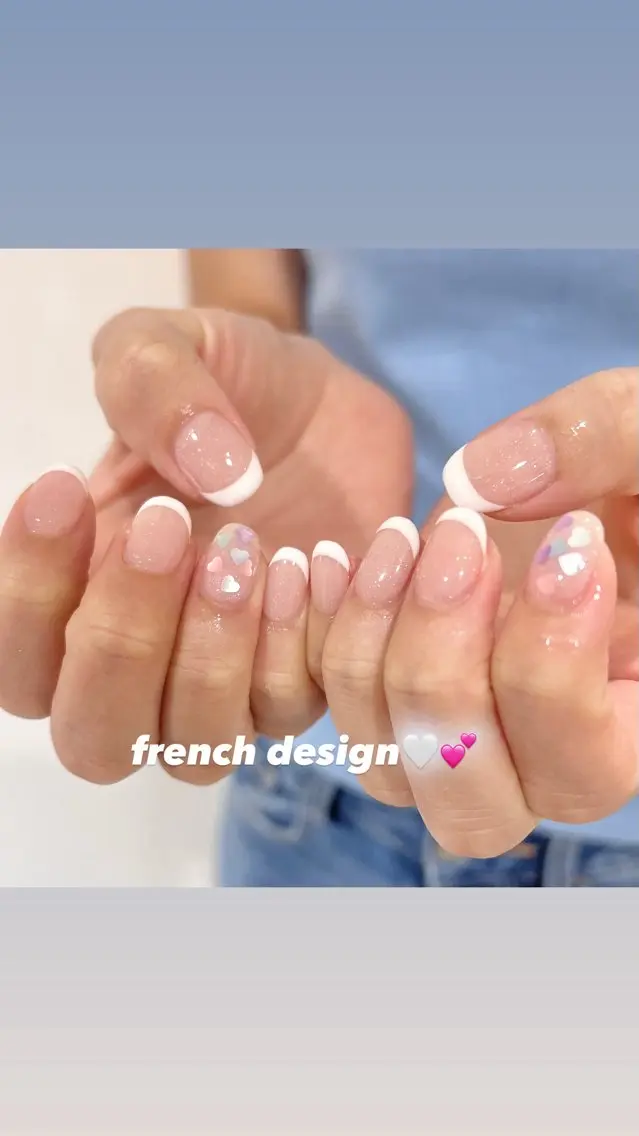 ネイル ハート ハンドネイル 🎀チーク/ちゅるん 🫧chisa🎀のネイルデザイン