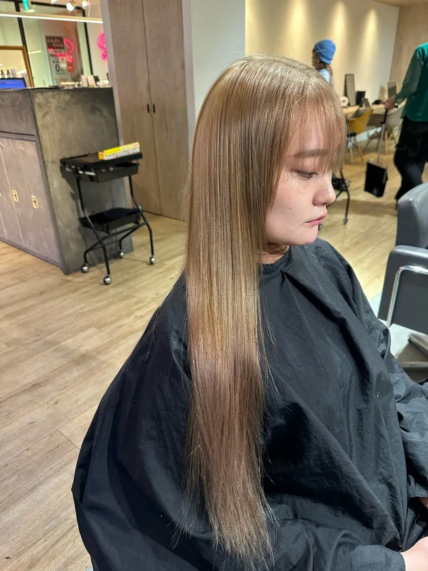 ロング カラー カット エクステ 美髪・シールエクステ ホソタニリョウコのヘアスタイル
