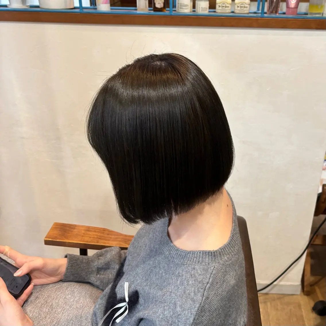 ショート カラー ベージュカラー オリーブベージュ ヘアカラー トリートメント ヘッドスパ RINNO🌷透明感 カラー/髪質改善のヘアスタイル