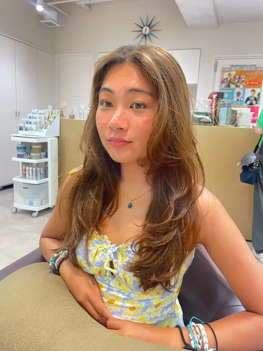 セミロング カラー 松永 梨央のヘアスタイル
