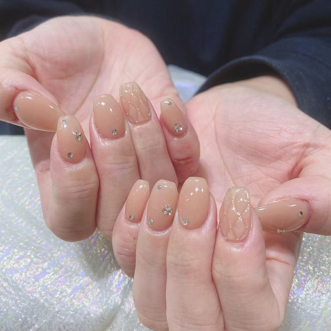 ネイル ハンドネイル Queens テイのネイルデザイン