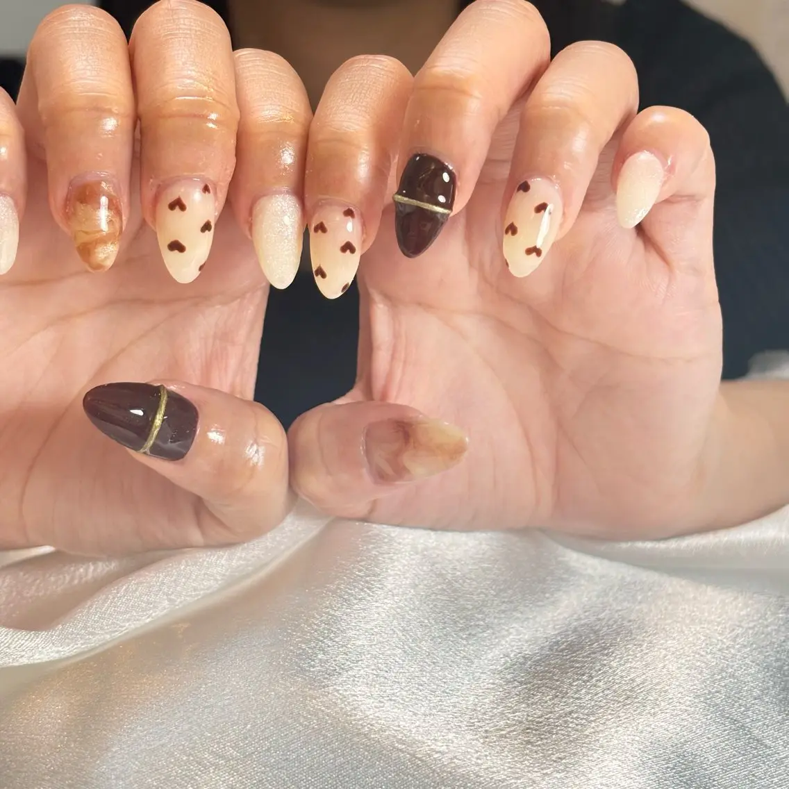 ネイル 桜ネイル 長さ出し フレンチネイル 韓国ネイル マグネットネイル ハンドネイル Kiwami nailsalonのネイルデザイン