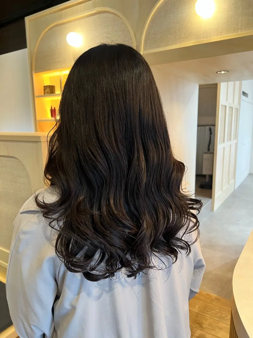 ロング パーマ 山田 恭華 /コテ巻き風パーマのヘアスタイル