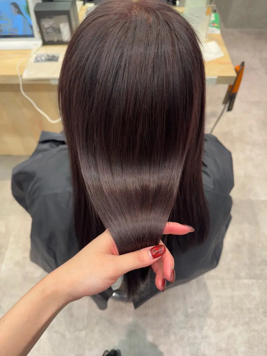 【30歳以下限定】🧺カット + 酸性縮毛矯正 🧺の写真