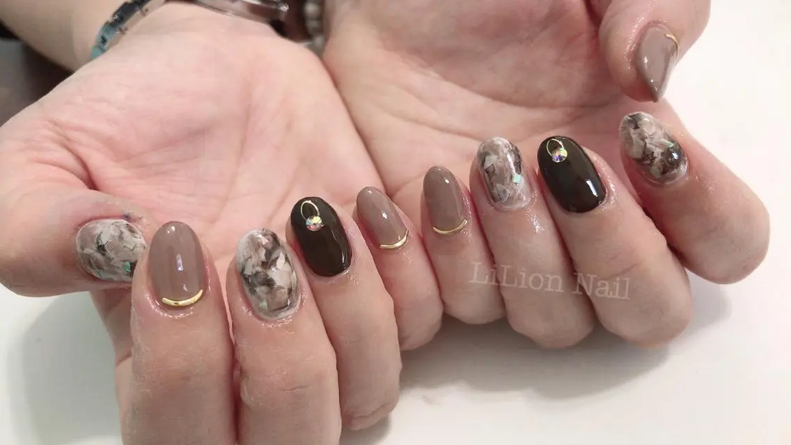 ネイル LiLion Nailのネイルデザイン