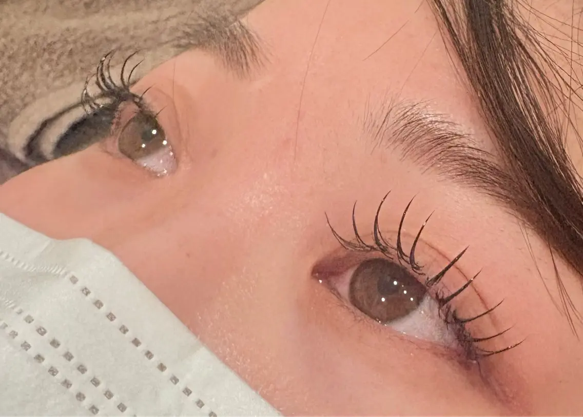 マツエク・マツパ VANCOUNCIL 津島　田中のヘアスタイル