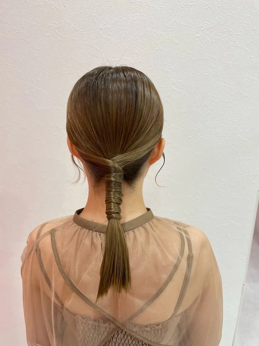 セミロング 山口 舞弥のヘアスタイル
