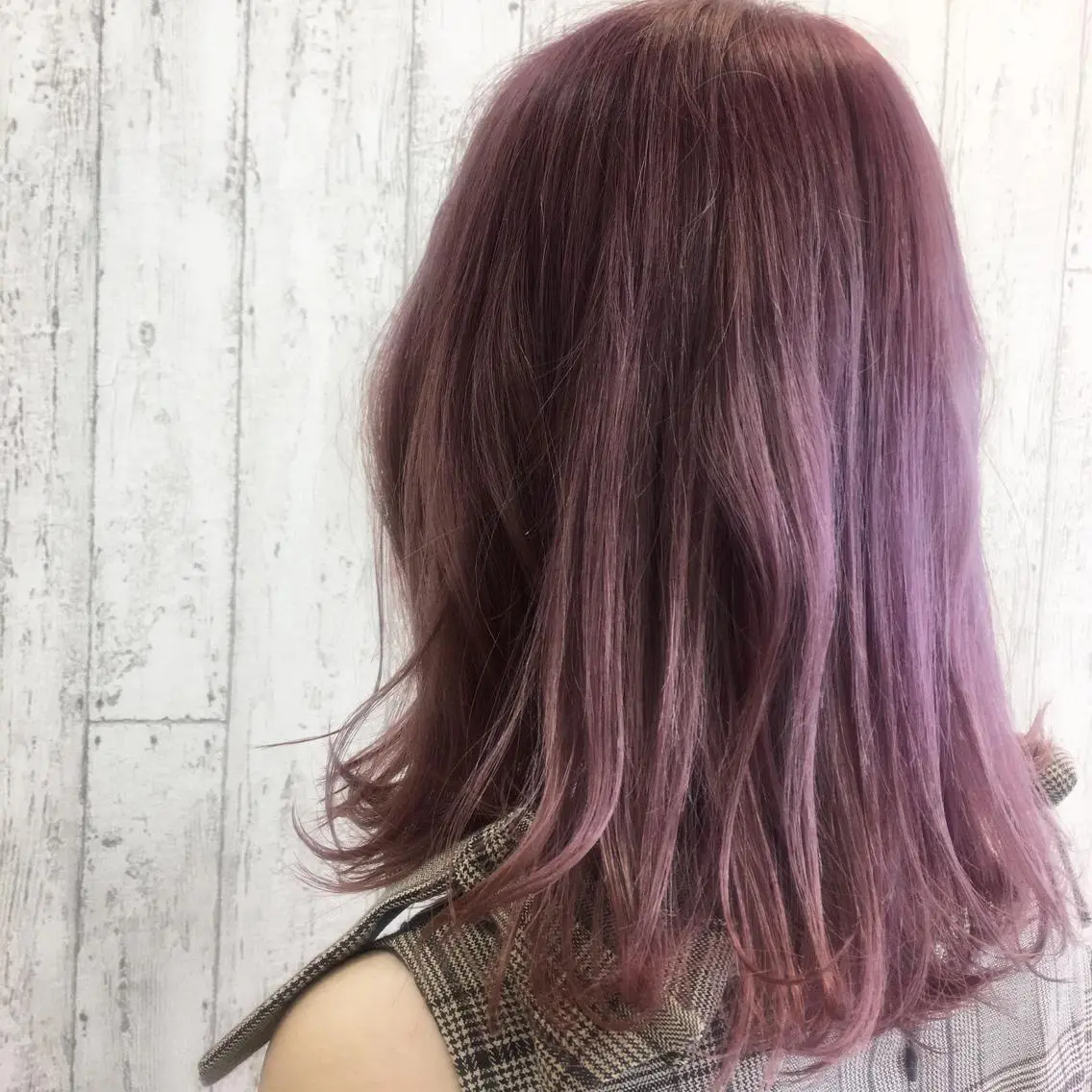 セミロング カラー ピンクカラー バイオレットカラー Kaede .のヘアスタイル