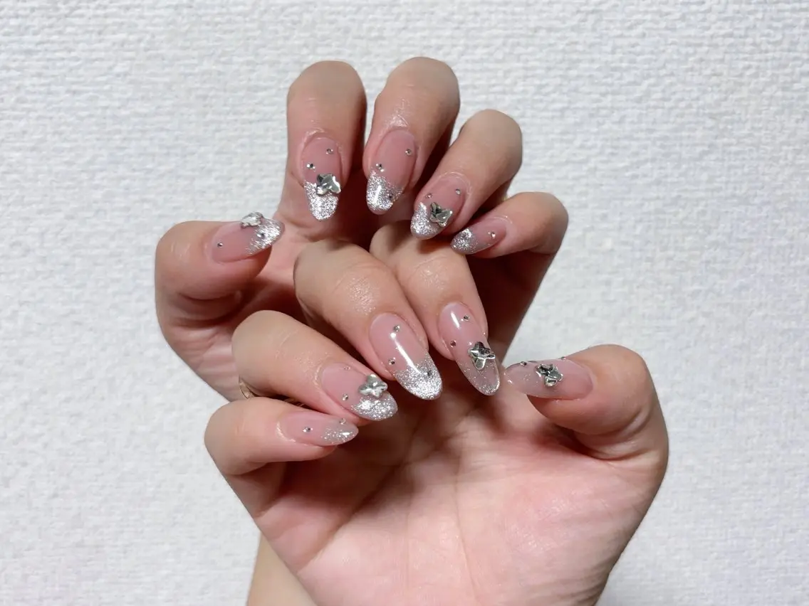 ネイル 里奈 Nailのマツエク・マツパデザイン