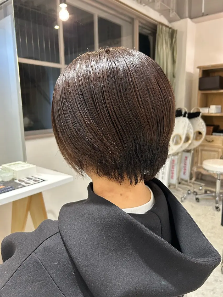 ショート カラー 透明感カラー 髪質改善 ショートヘア カット ヘアカラー 髪質改善／似合わせ ／芝　圭佑のヘアスタイル