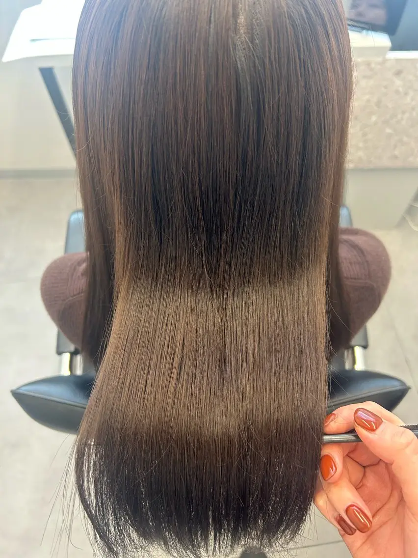 ロング カラー ベージュカラー 透明感カラー ヘアカラー トリートメント 🌷MIREA🌷 LUANA 難波店のヘアスタイル