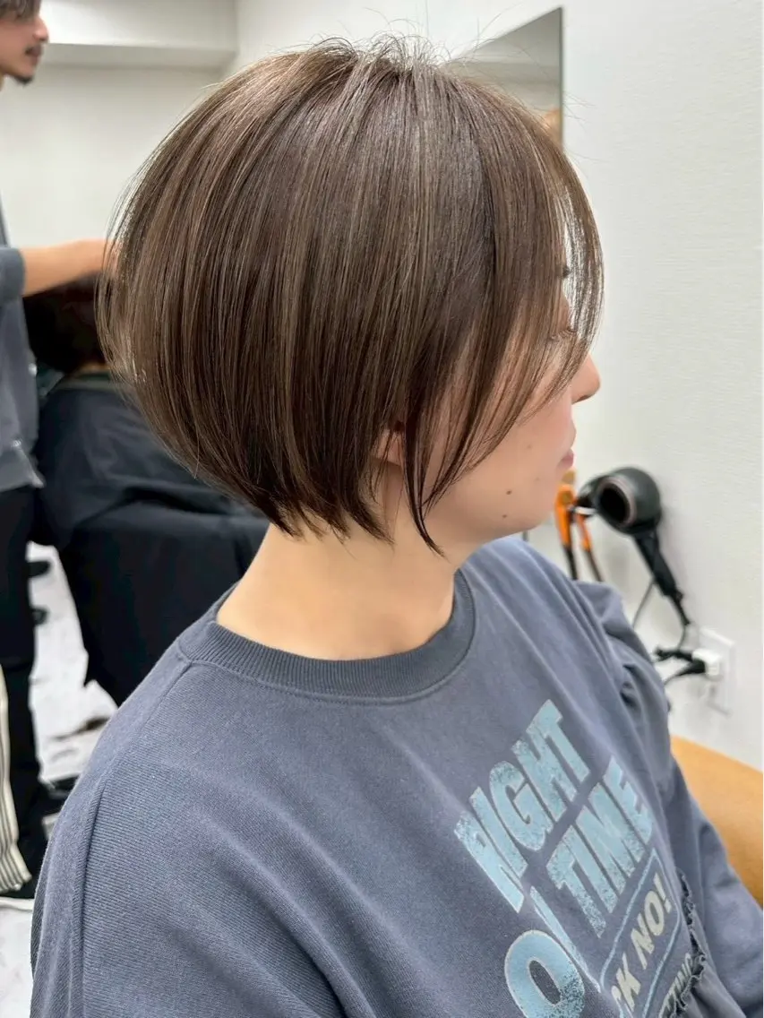 ショート カット ヘアカラー 鈴木 南のヘアスタイル