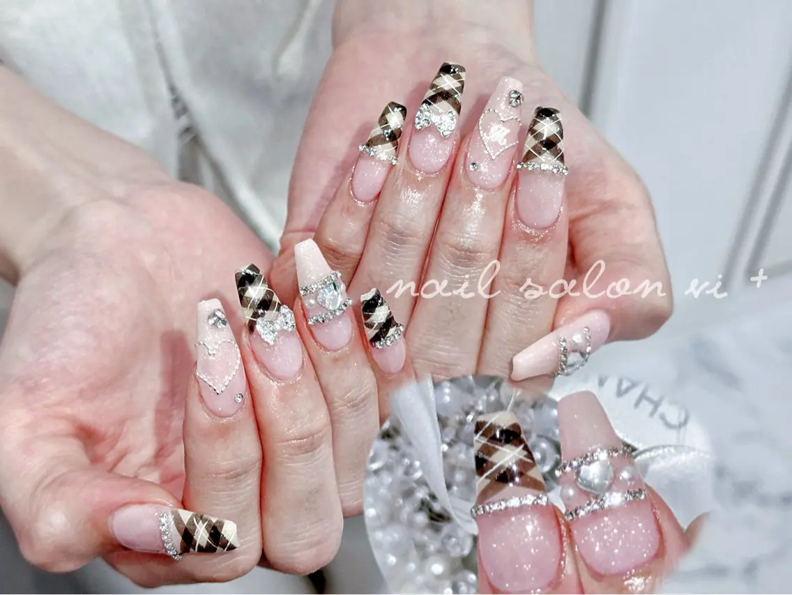 ネイル ハンドネイル ✨Nailsalon Vi+✨のネイルデザイン